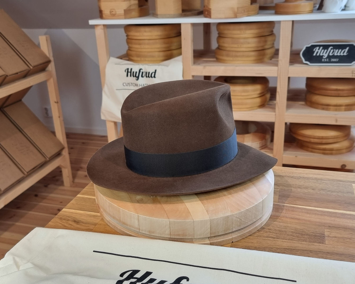 LEIFUR Lucky FEDORA | BEAVER HUNDRED | SABLE BROWN COLOR | SIZE 60, US 7 1/2