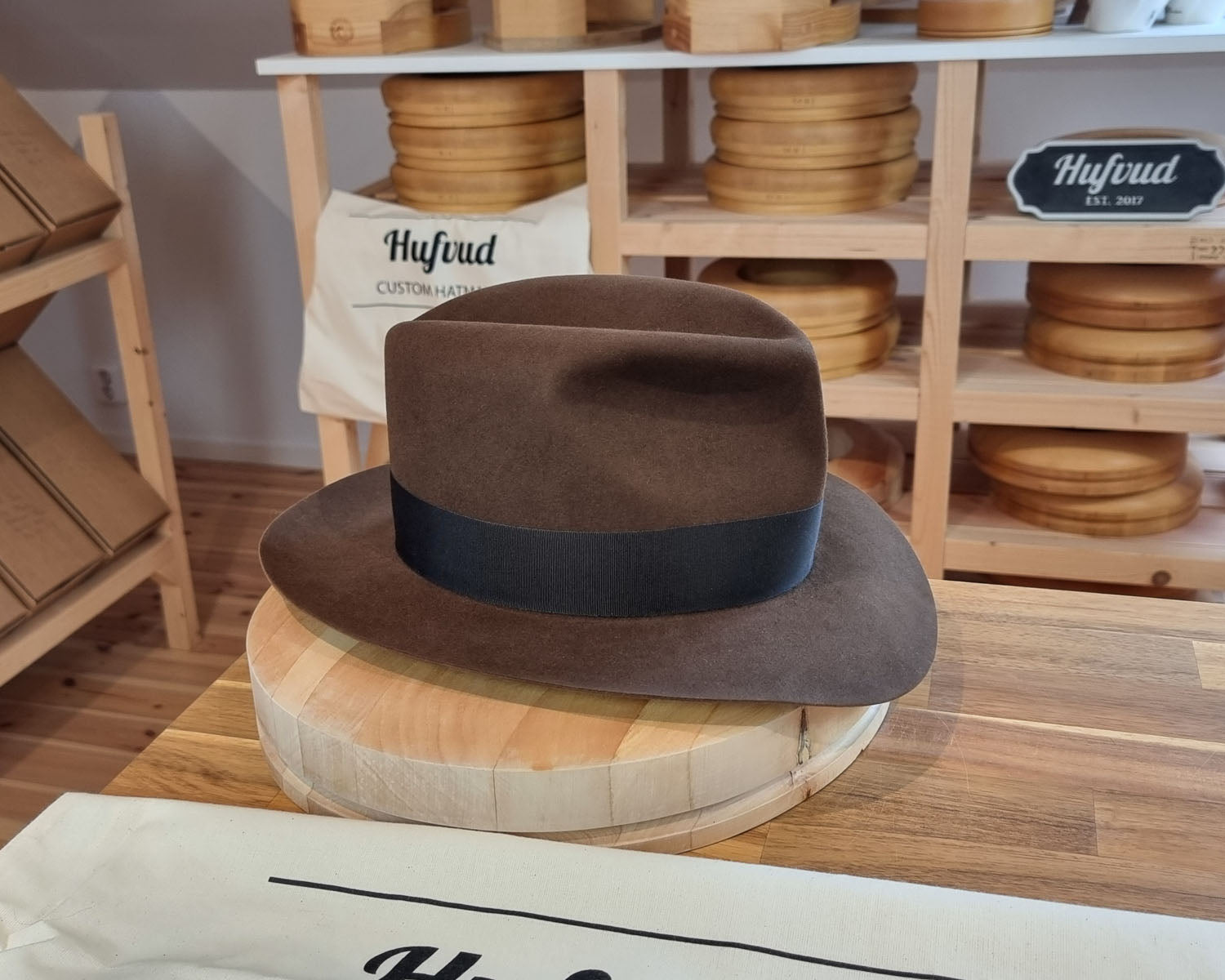 LEIFUR Lucky FEDORA | BEAVER HUNDRED | SABLE BROWN COLOR | SIZE 60, US 7 1/2