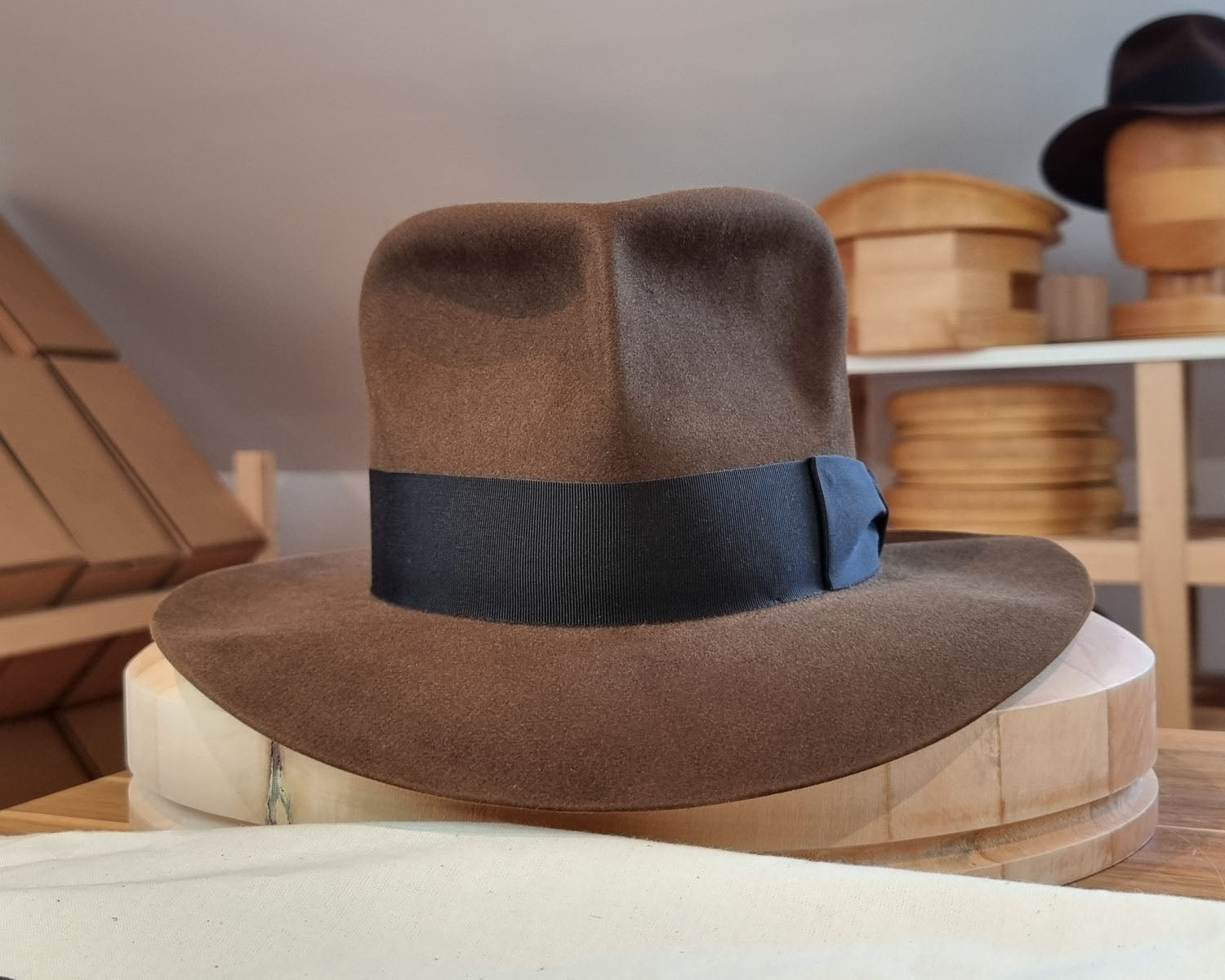 LEIFUR Lucky FEDORA | BEAVER HUNDRED | SABLE BROWN COLOR | SIZE 58, US 7 1/4