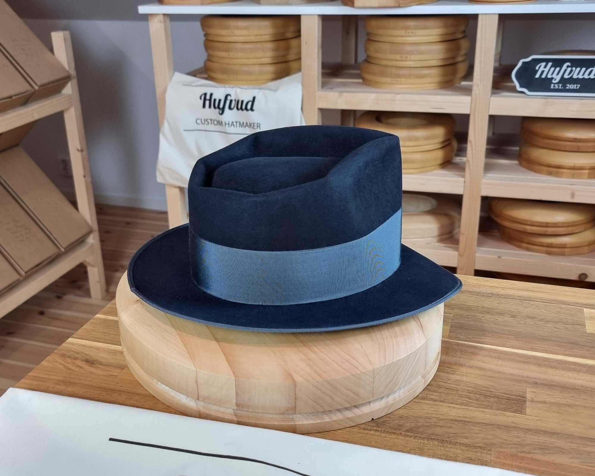 BOGART FEDORA | BEAVER HUNDRED | DARK NAVY BLUE COLOR | SIZE 59, US 7 3/8