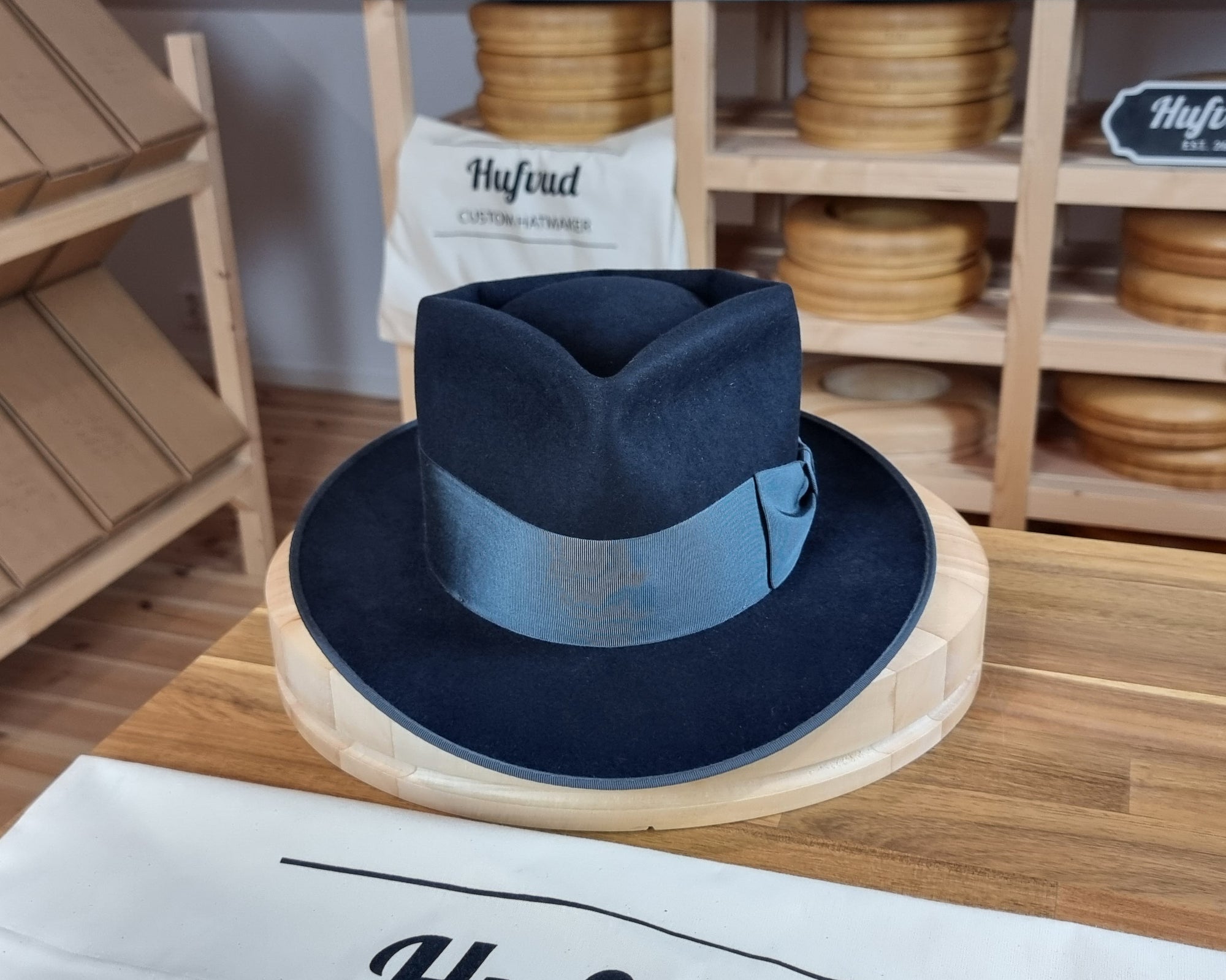 BOGART FEDORA | BEAVER HUNDRED | DARK NAVY BLUE COLOR | SIZE 59, US 7 3/8