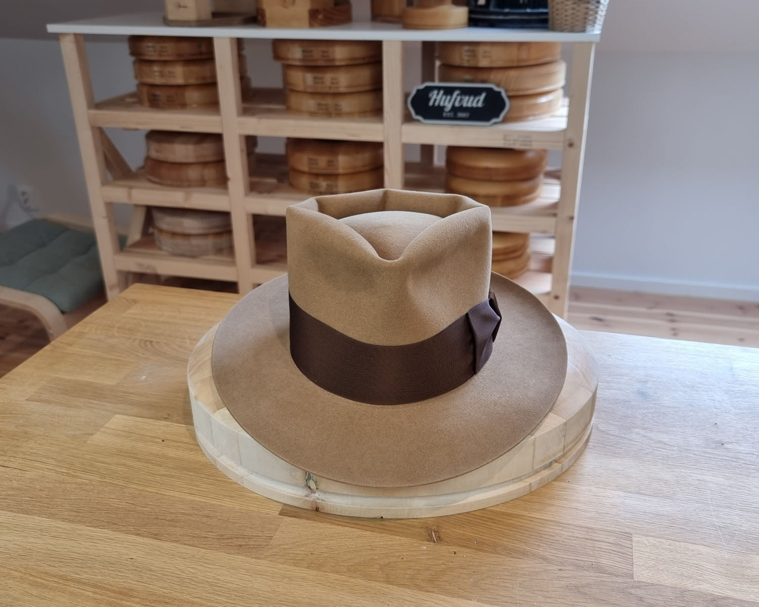 BOGART FEDORA | 50X BEAVER BLEND | CAMEL COLOR |  SIZE 56, US 7