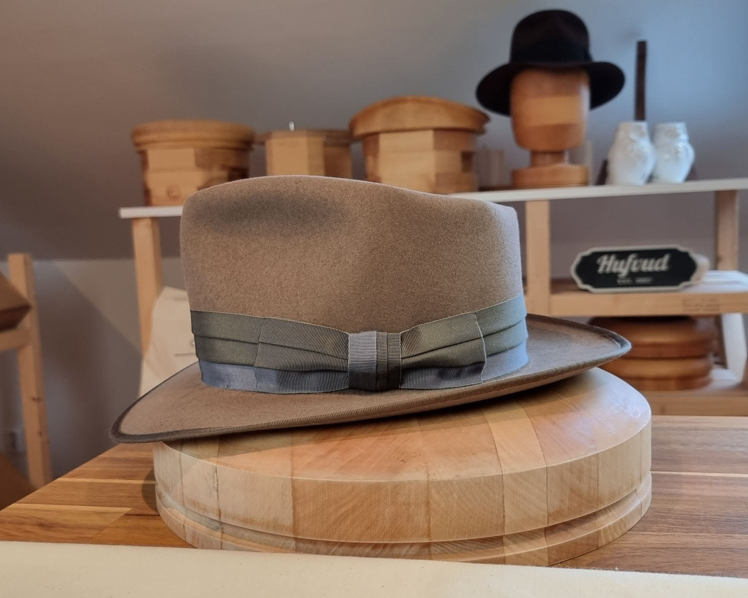 BOGART FEDORA | BEAVER FIFTY | WHISKEY COLOR | SIZE 60, US 7 1/2 - Hufvud