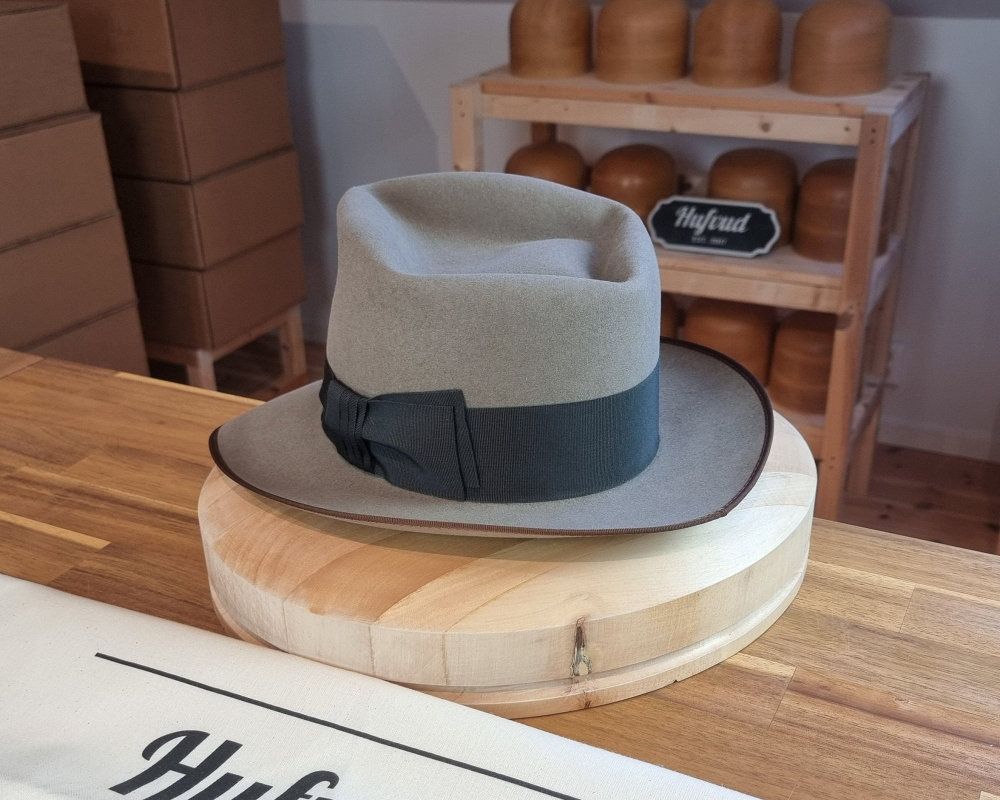 BOGART Maltese Falcon FEDORA | BEAVER FIFTY | MULTIPLE SIZES AVAILABLE - Hufvud