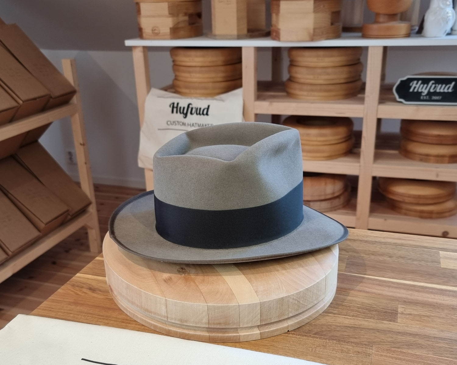 BOGART Maltese Falcon FEDORA | BEAVER FIFTY | STONE COLOR | SIZE 59, US 7 3/8 - Hufvud