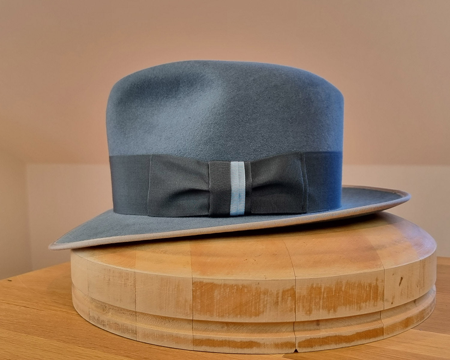 CAGNEY FEDORA | 100X NUTRIA | COBALT COLOR | SIZE 60, US 7 1/2