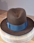 CAGNEY FEDORA | 30X BEAVER BLEND | SABLE BROWN | SIZE 60, US 7 1/2