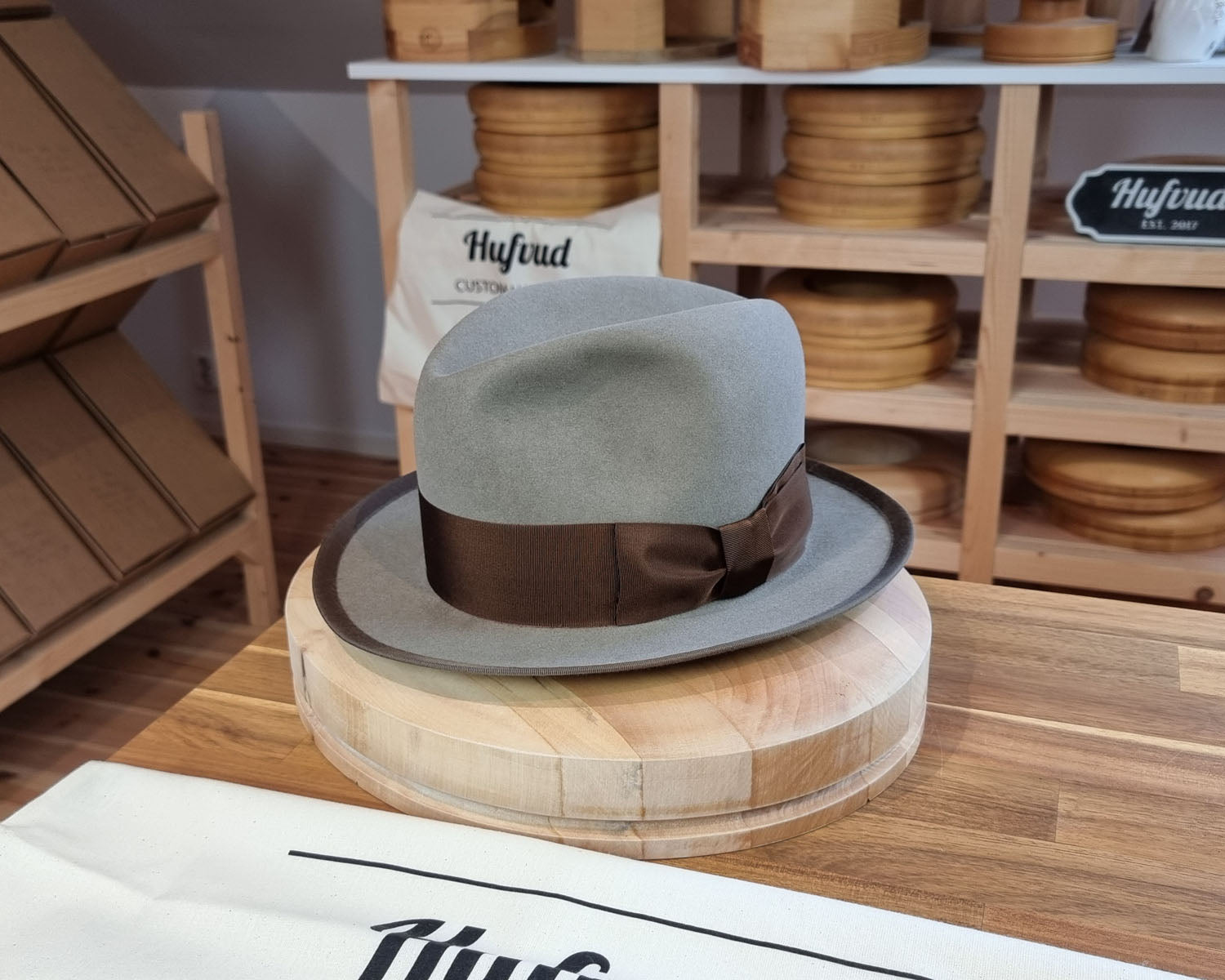 CAGNEY FEDORA | BEAVER FIFTY | STONE COLOR | SIZE 59, US 7 3/8 - Hufvud