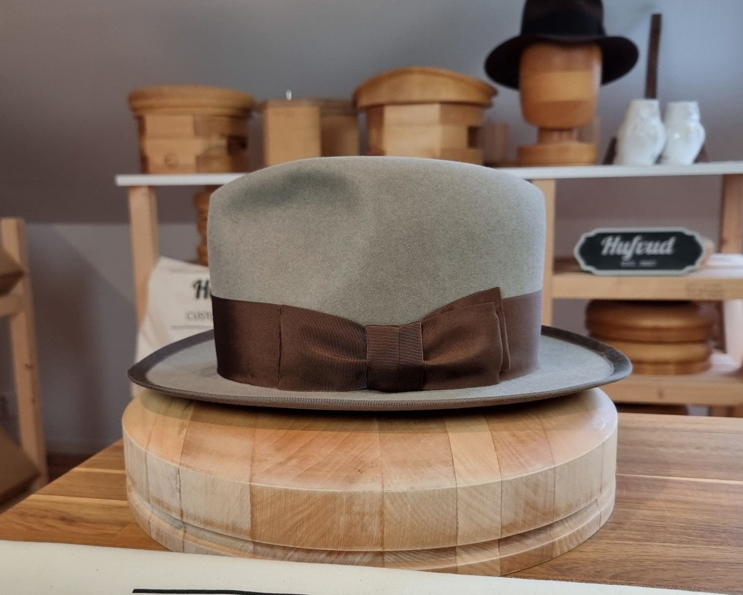 CAGNEY FEDORA | BEAVER FIFTY | STONE COLOR | SIZE 59, US 7 3/8 - Hufvud