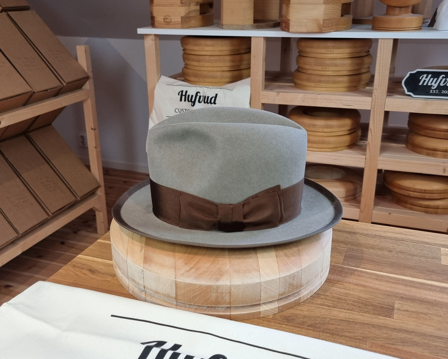 CAGNEY FEDORA | BEAVER FIFTY | STONE COLOR | SIZE 59, US 7 3/8 - Hufvud
