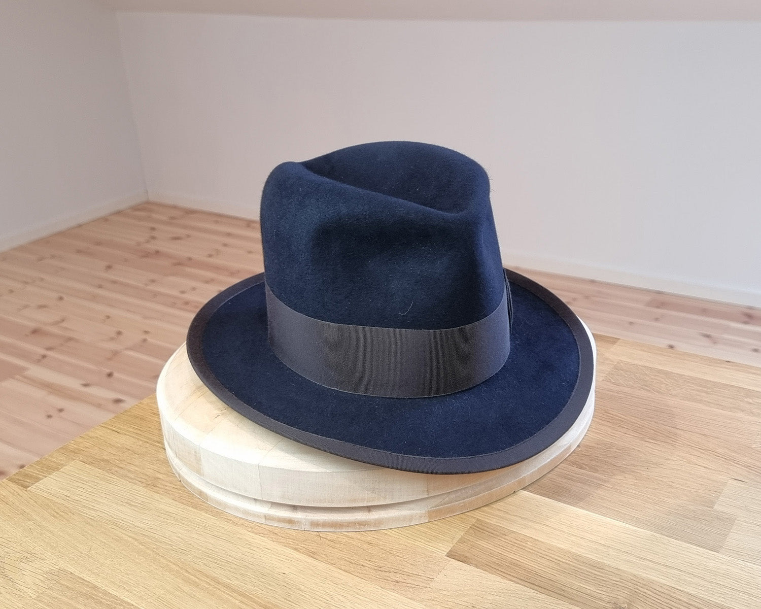 CAGNEY FEDORA | DARK NAVY | 100X BEAVER | SIZE 59, US 7 3/8