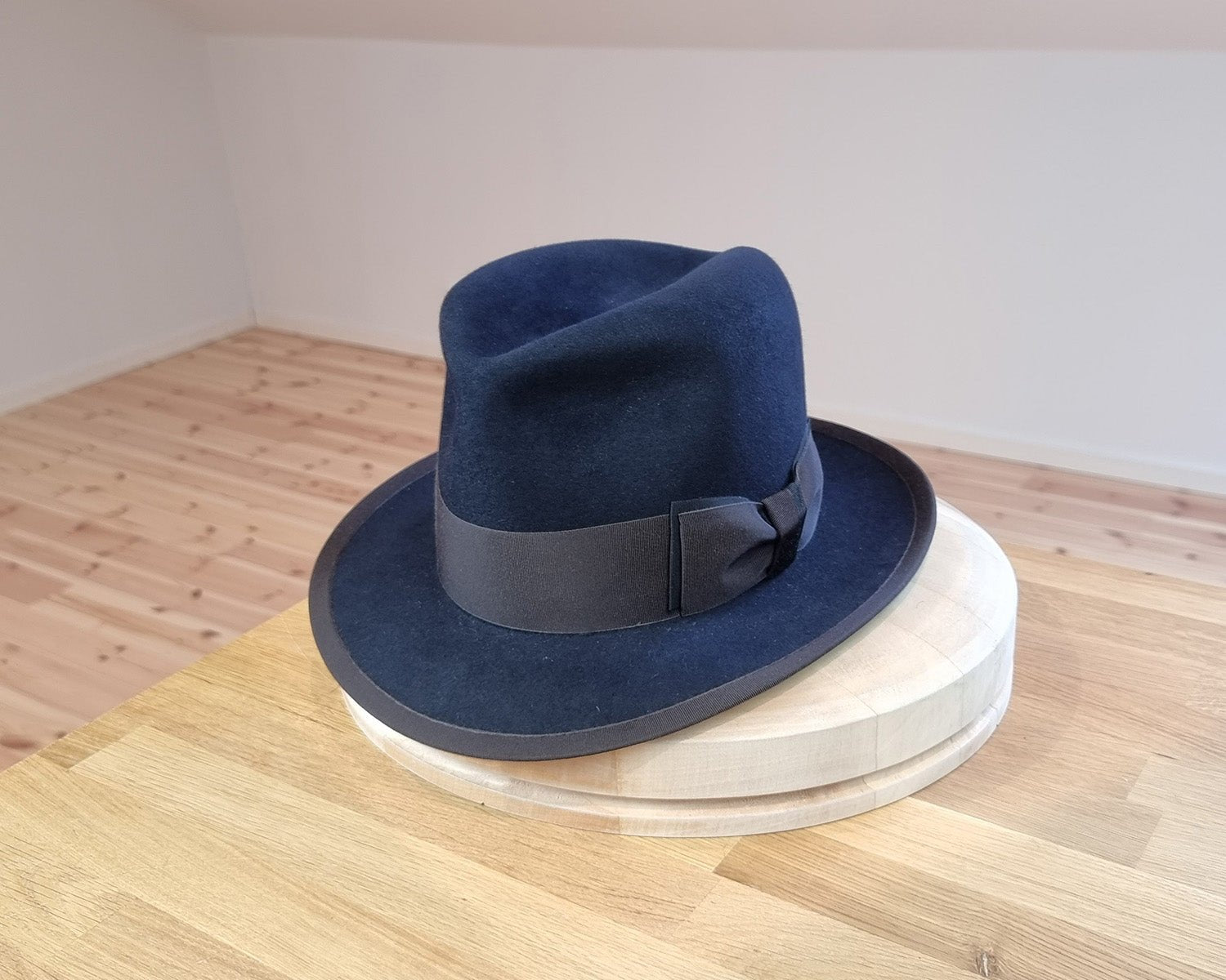 CAGNEY FEDORA | DARK NAVY | 100X BEAVER | SIZE 59, US 7 3/8
