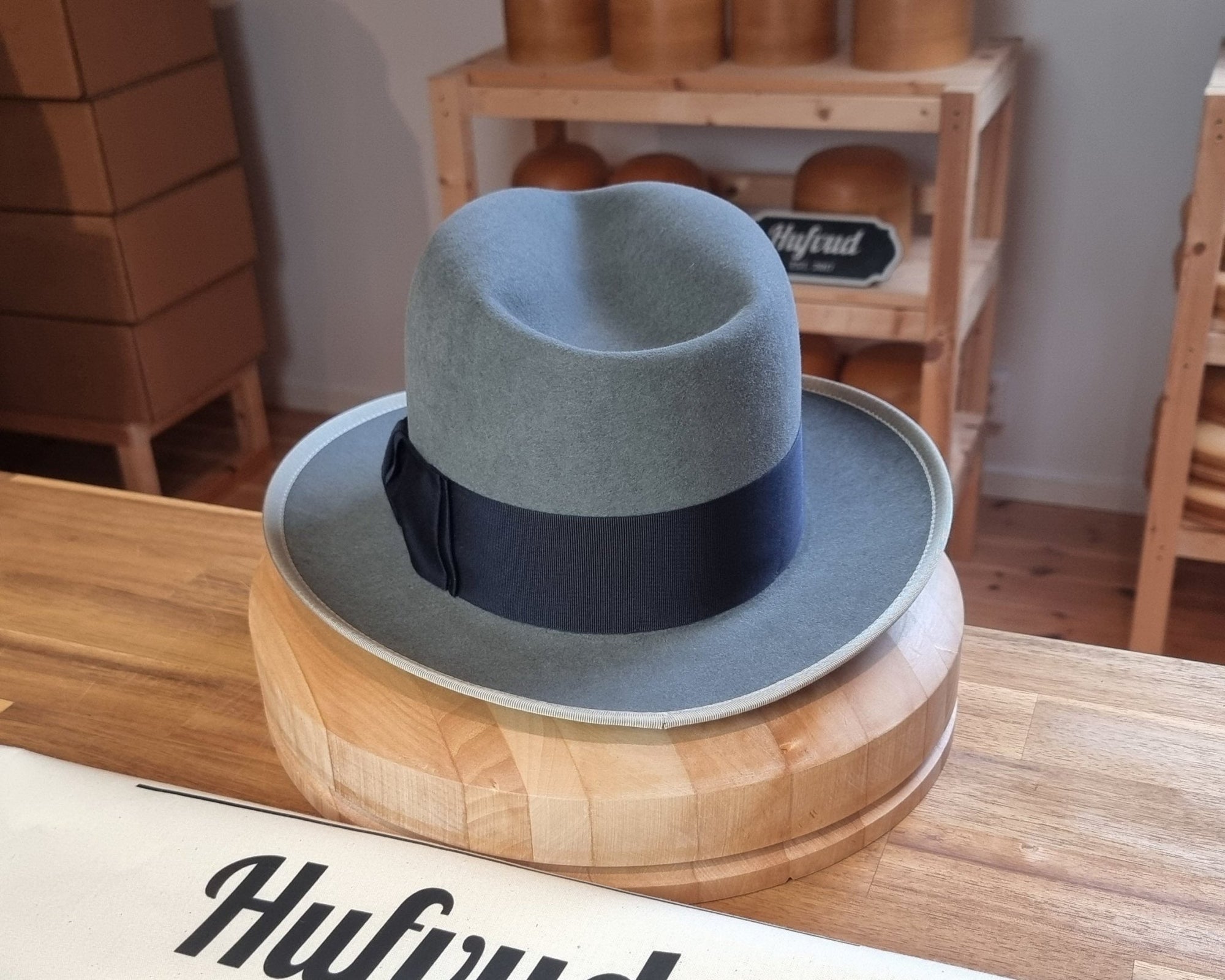 CAGNEY FEDORA | RABBIT & HARE DELUXE BLEND | EMERALD GRAY COLOR | MULTIPLE SIZES AVAILABLE - Hufvud