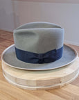 CAGNEY FEDORA | STONE COLOR | 50X BEAVER BLEND | SIZE 61, US 7 5/8