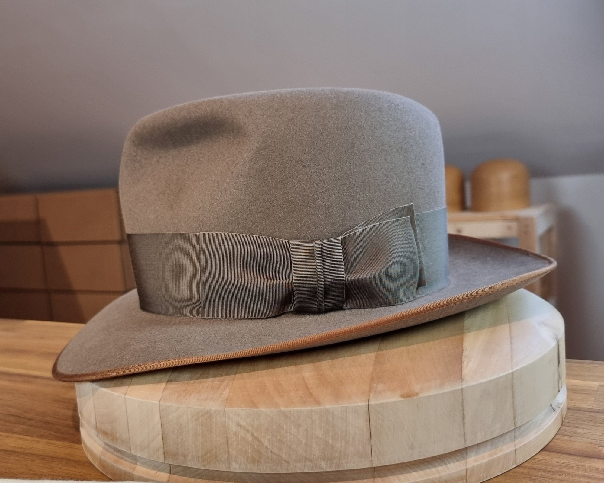 EINAR FEDORA | BEAVER FIFTY | MULTIPLE SIZES AVAILABLE - Hufvud