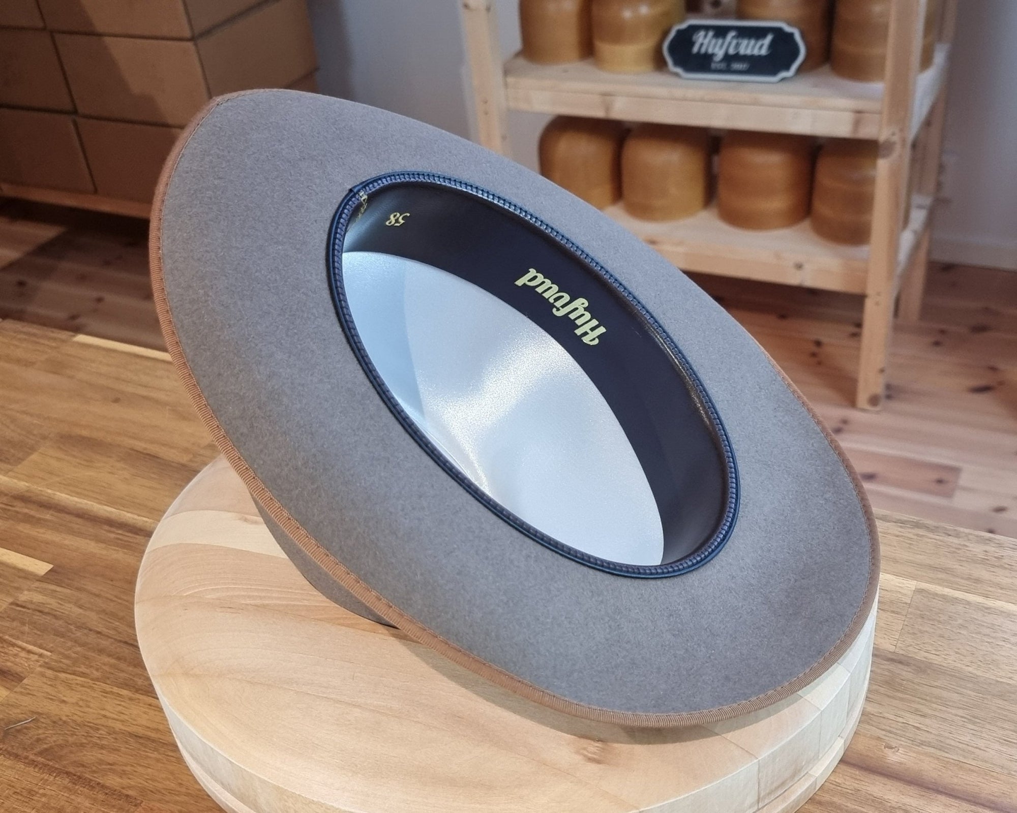 EINAR FEDORA | BEAVER FIFTY | MULTIPLE SIZES AVAILABLE - Hufvud