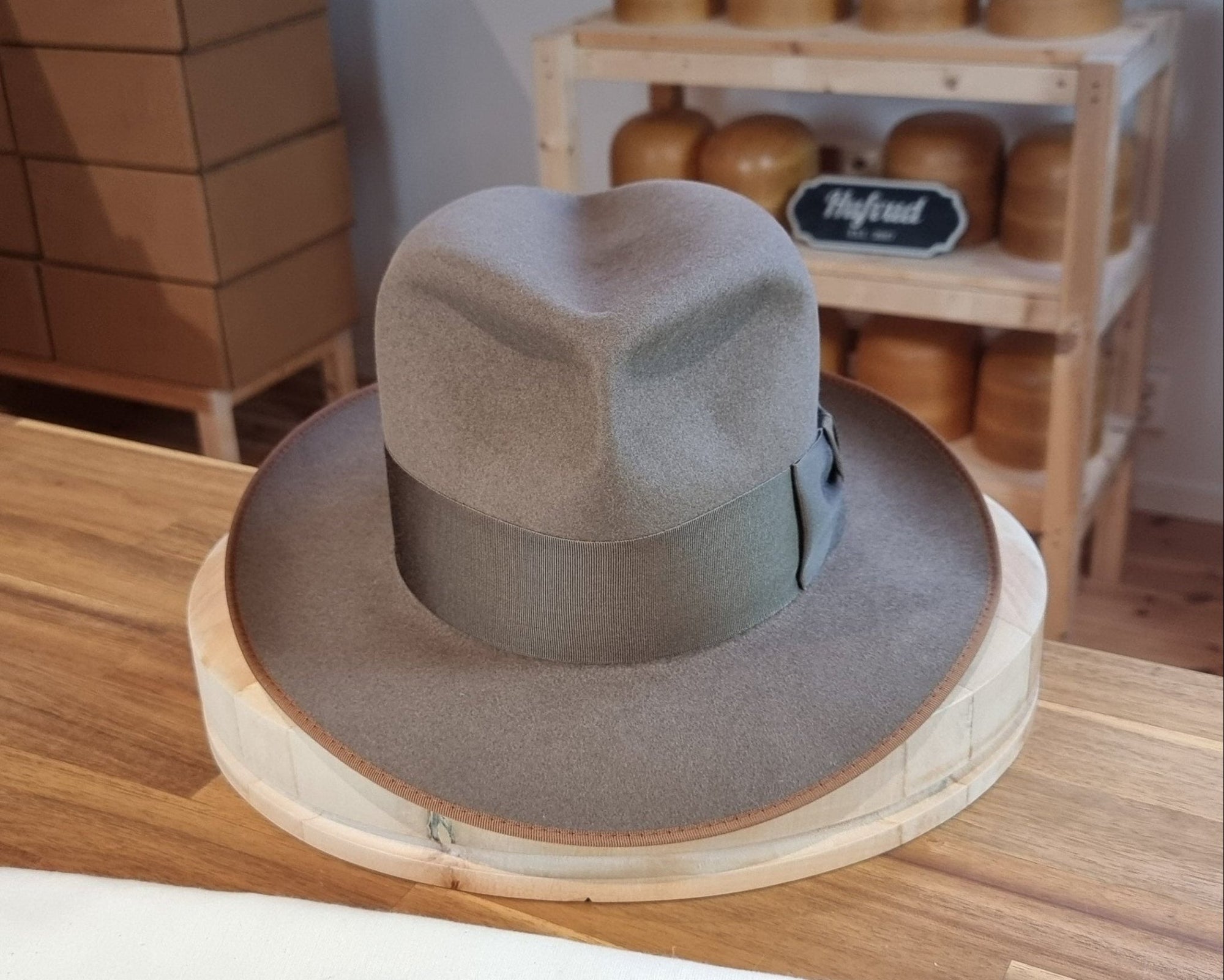 EINAR FEDORA | BEAVER FIFTY | MULTIPLE SIZES AVAILABLE - Hufvud