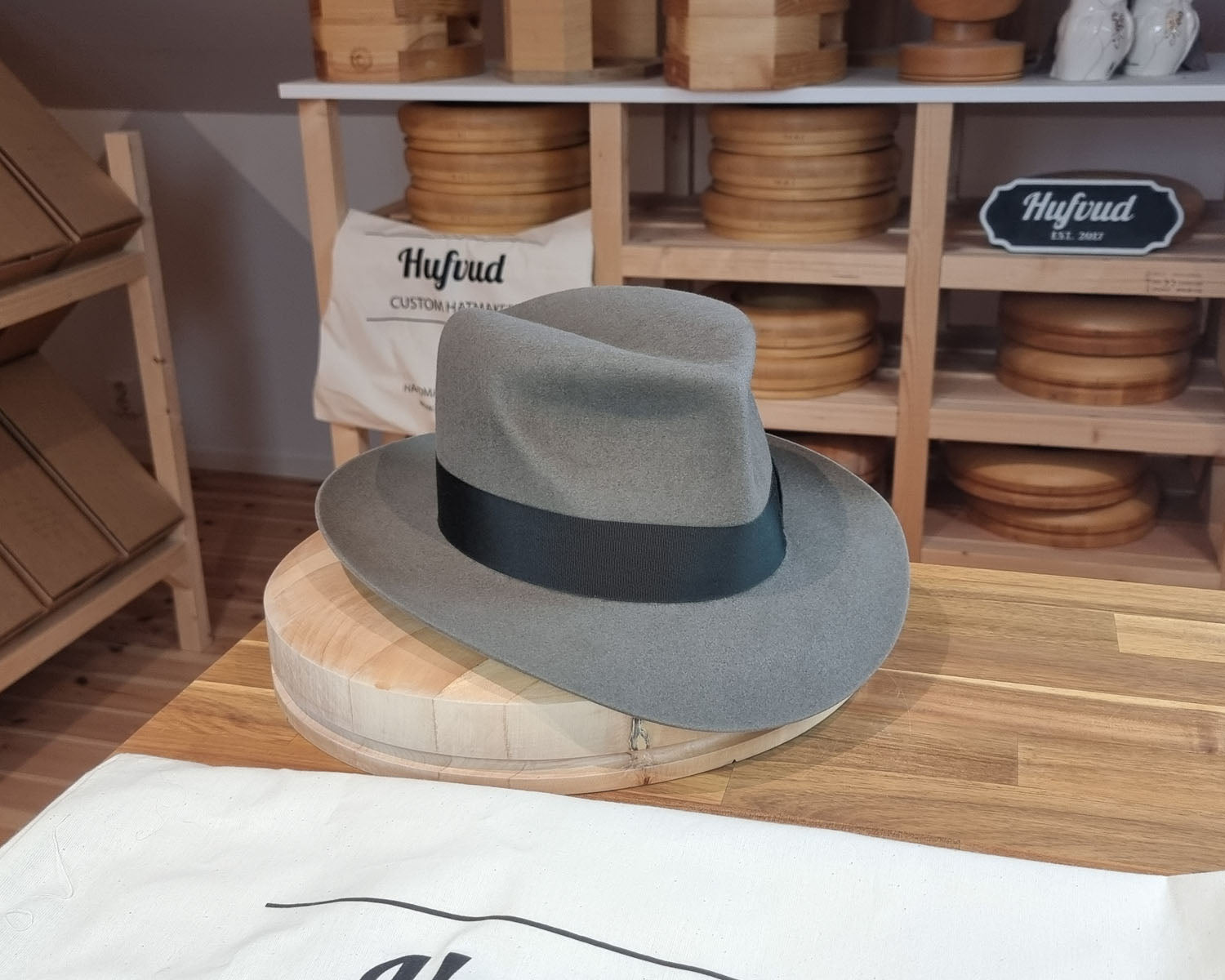 LEIFUR Adventure FEDORA | BEAVER FIFTY| GRAY COLOR LIMITED EDITION | WESTERN WEIGHT | SIZE 59, US 7 3/8 - Hufvud