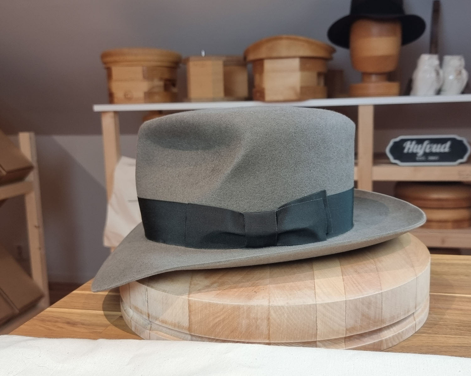 LEIFUR Adventure FEDORA | BEAVER FIFTY| GRAY COLOR LIMITED EDITION | WESTERN WEIGHT | SIZE 59, US 7 3/8 - Hufvud