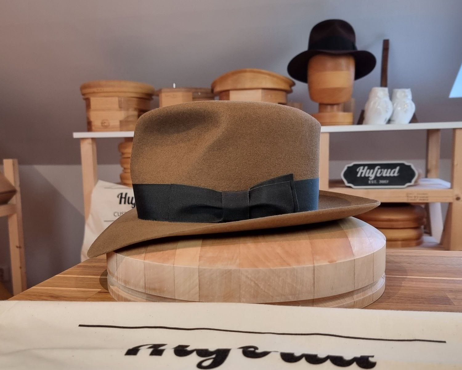 LEIFUR Adventure FEDORA | BEAVER FIFTY | WHISKEY COLOR LIMITED EDITION | WESTERN WEIGHT | SIZE 58, US 7 1/4 - Hufvud