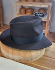 LEIFUR Adventure FEDORA | BEAVER HUNDRED | DARK BROWN COLOR LIMITED EDITION | WESTERN WEIGHT | SIZE 59, US 7 3/8 - Hufvud