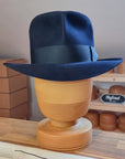 LEIFUR Adventure FEDORA | BEAVER HUNDRED | DARK NAVY BLUE COLOR | WESTERN WEIGHT | SIZE 58, US 7 1/4 - Hufvud
