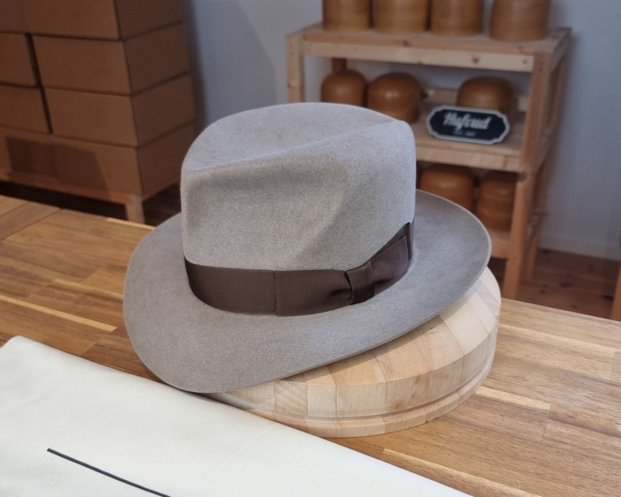 LEIFUR Adventure FEDORA | BEAVER HUNDRED | NATURAL COLOR LIMITED EDITION | WESTERN WEIGHT | SIZE 58, US 7 1/4 - Hufvud