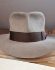 LEIFUR Adventure FEDORA | BEAVER HUNDRED | NATURAL COLOR LIMITED EDITION | WESTERN WEIGHT | SIZE 58, US 7 1/4 - Hufvud