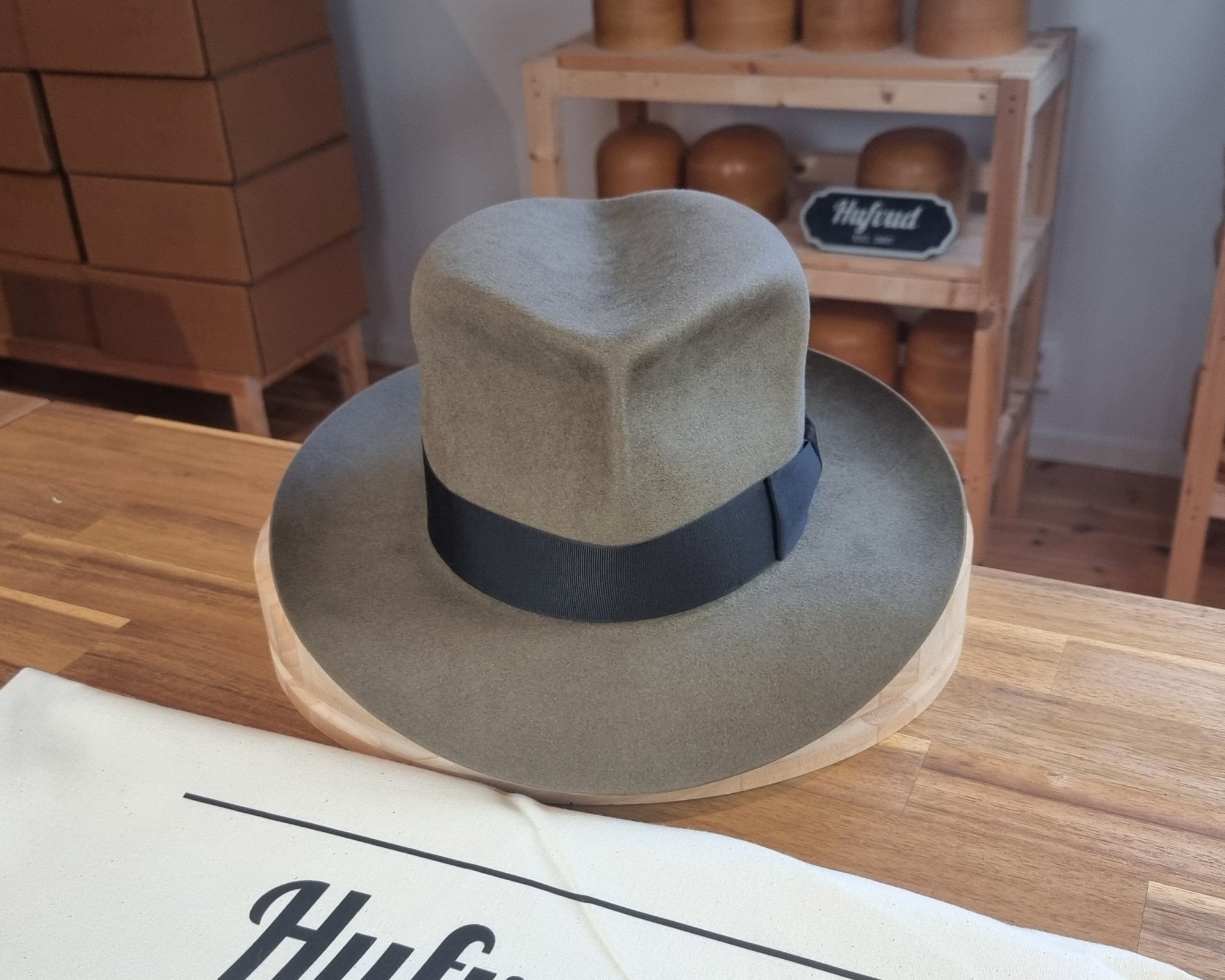 LEIFUR Adventure FEDORA | BEAVER HUNDRED | PECAN COLOR LIMITED EDITION | WESTERN WEIGHT | SIZE 58, US 7 1/4 - Hufvud