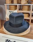 LEIFUR Adventure FEDORA | BEAVER TWENTY | CHARCOAL COLOR | WESTERN WEIGHT | SIZE 61, US 7 5/8 - Hufvud