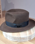 LEIFUR Lucky FEDORA | 50X BEAVER BLEND | SABLE BROWN | SIZE 58, US 7 1/4