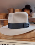 LEIFUR Lucky FEDORA | NUTRIA | PLAYA COLOR | SIZE 58, US 7 1/4 - Hufvud