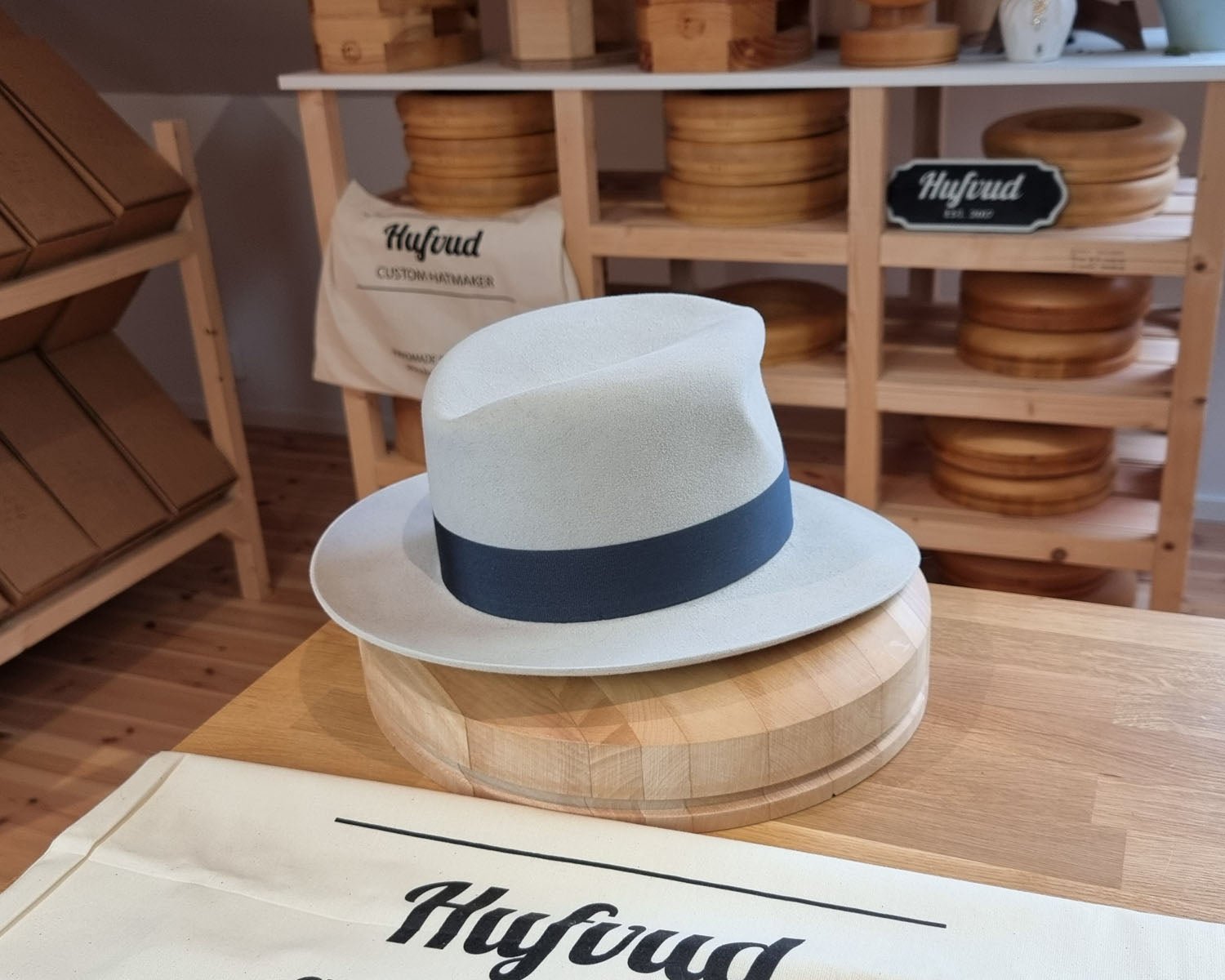 LEIFUR Lucky FEDORA | NUTRIA | PLAYA COLOR | SIZE 58, US 7 1/4 - Hufvud