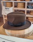 LEIFUR Lucky FEDORA | RABBIT & HARE DELUXE BLEND FELT | SABLE BROWN COLOR | SIZE 56, US 7 - Hufvud