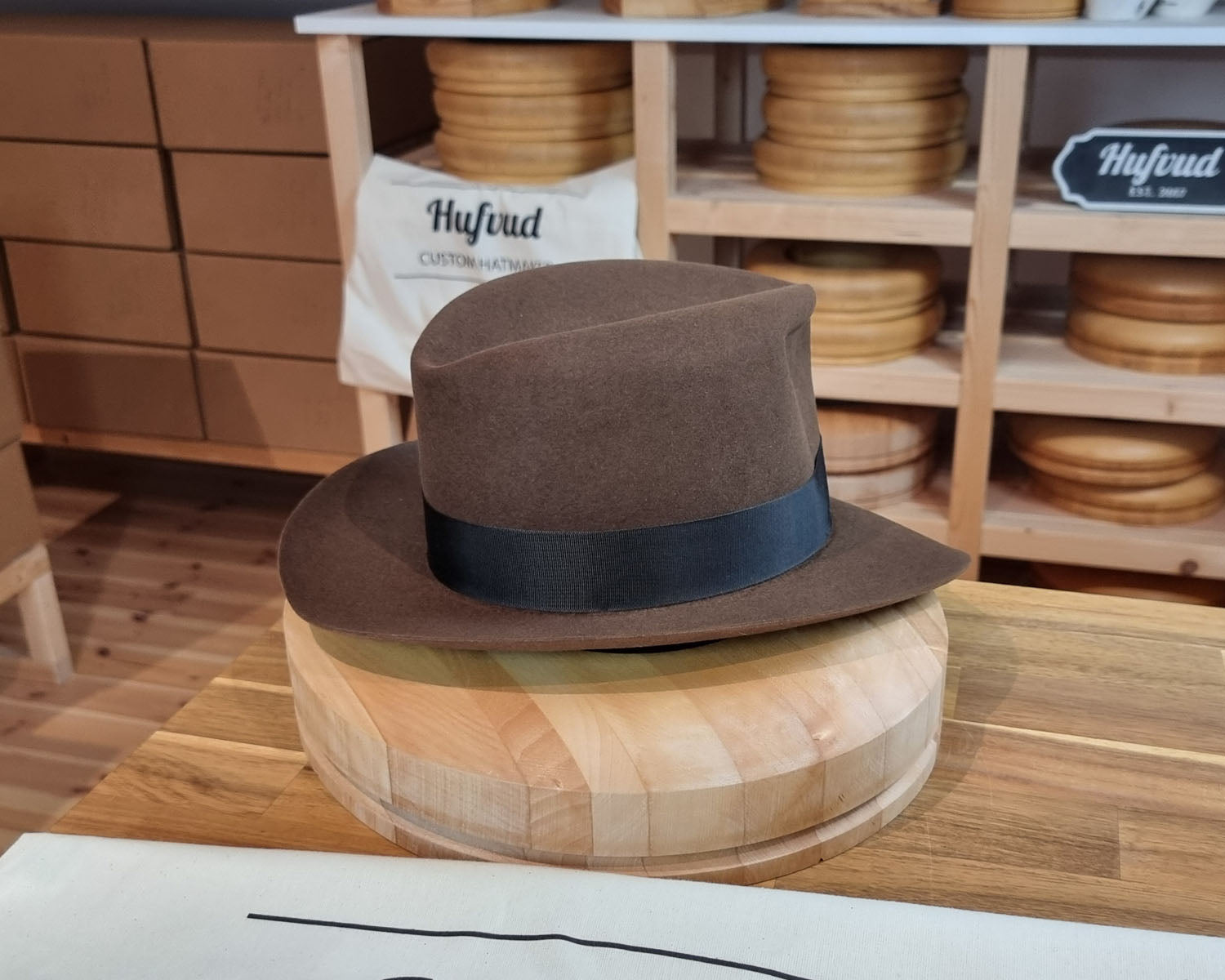 LEIFUR Lucky FEDORA | RABBIT &amp; HARE DELUXE BLEND | MULTIPLE SIZE AVAILABLE - Hufvud