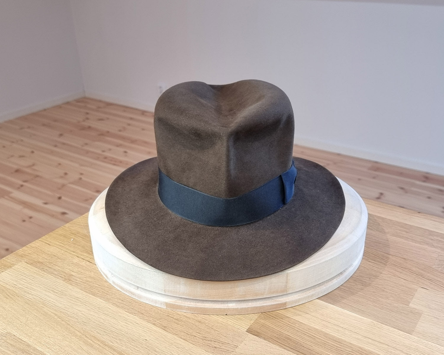 LEIFUR Lucky FEDORA | SABLE BROWN | 100X BEAVER | SIZE 59, US 7 3/8