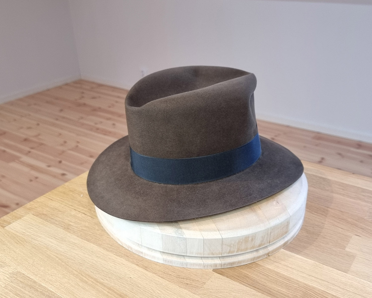 LEIFUR Lucky FEDORA | SABLE BROWN | 100X BEAVER | SIZE 59, US 7 3/8