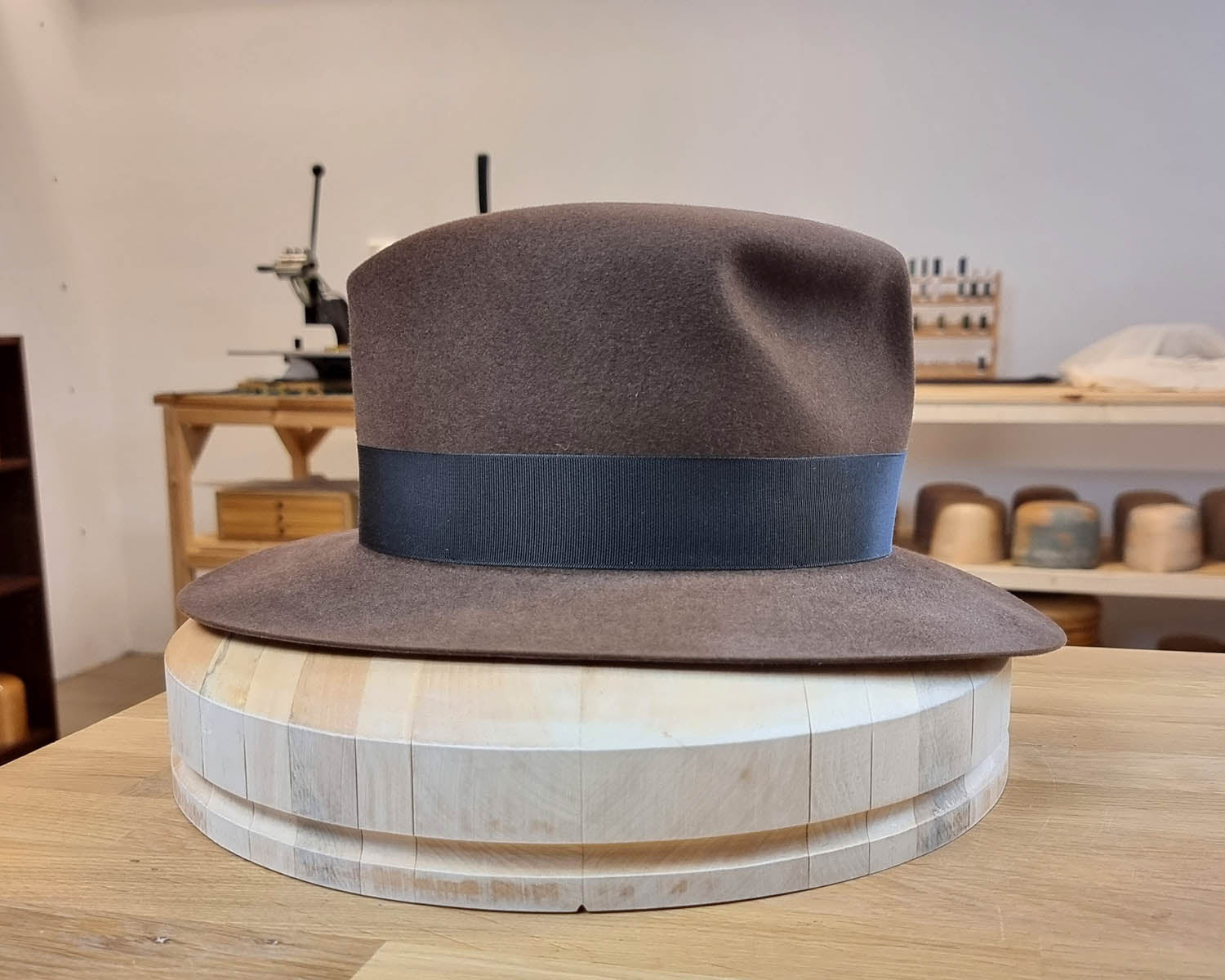 LEIFUR Lucky FEDORA | SABLE BROWN | 50X BEAVER BLEND | SIZE 58, US 7 1/4