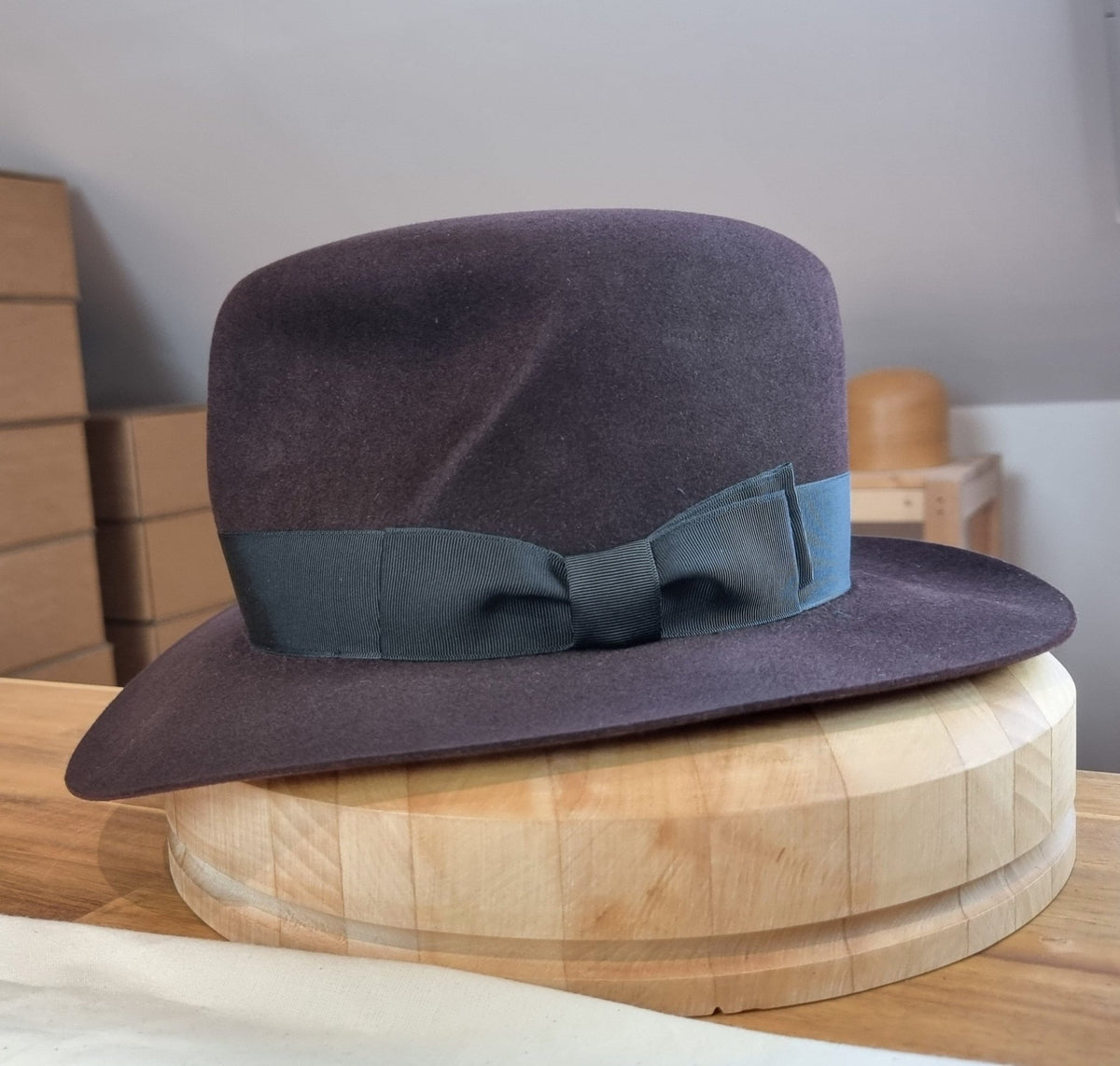 LEIFUR Raven Crown FEDORA | BEAVER FIFTY | OXBLOOD COLOR | MULTIPLE SIZE AVAILABLE - Hufvud