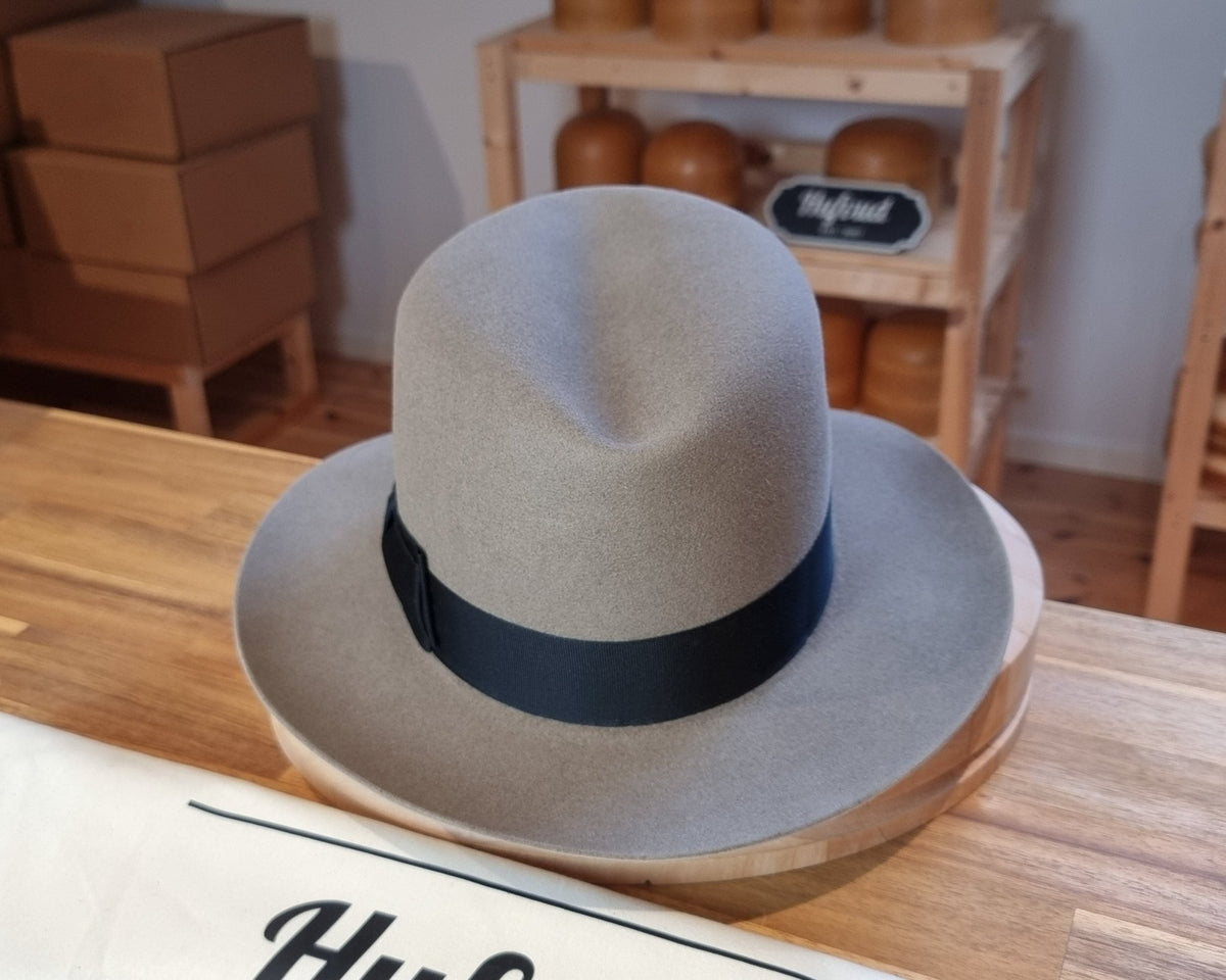 LEIFUR Raven Crown FEDORA | RABBIT &amp; HARE DELUXE BLEND | MULTIPLE SIZE AVAILABLE - Hufvud