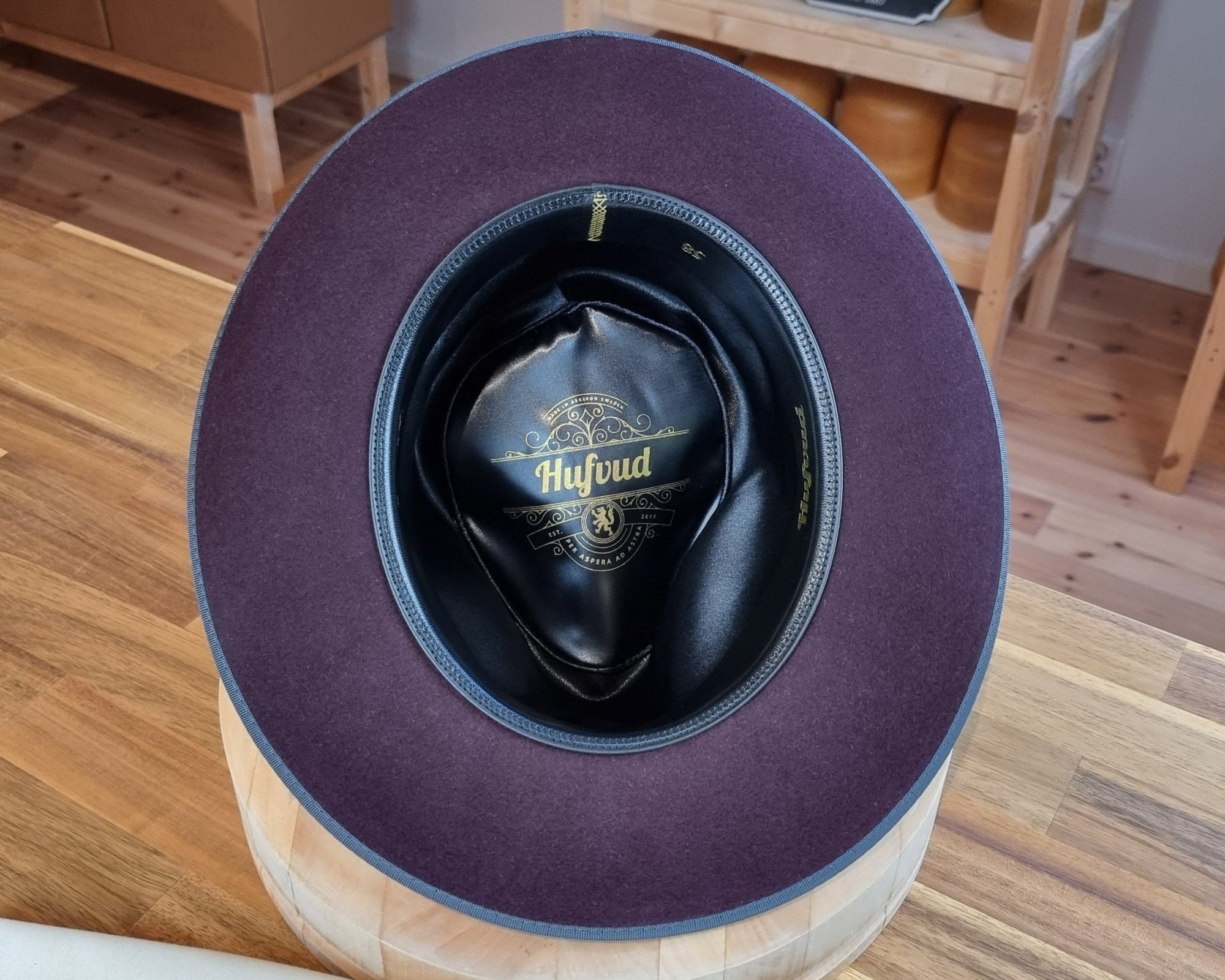 PLAYBOY FEDORA | RABBIT &amp; HARE DELUXE BLEND | MULTIPLE SIZES AVAILABLE - Hufvud