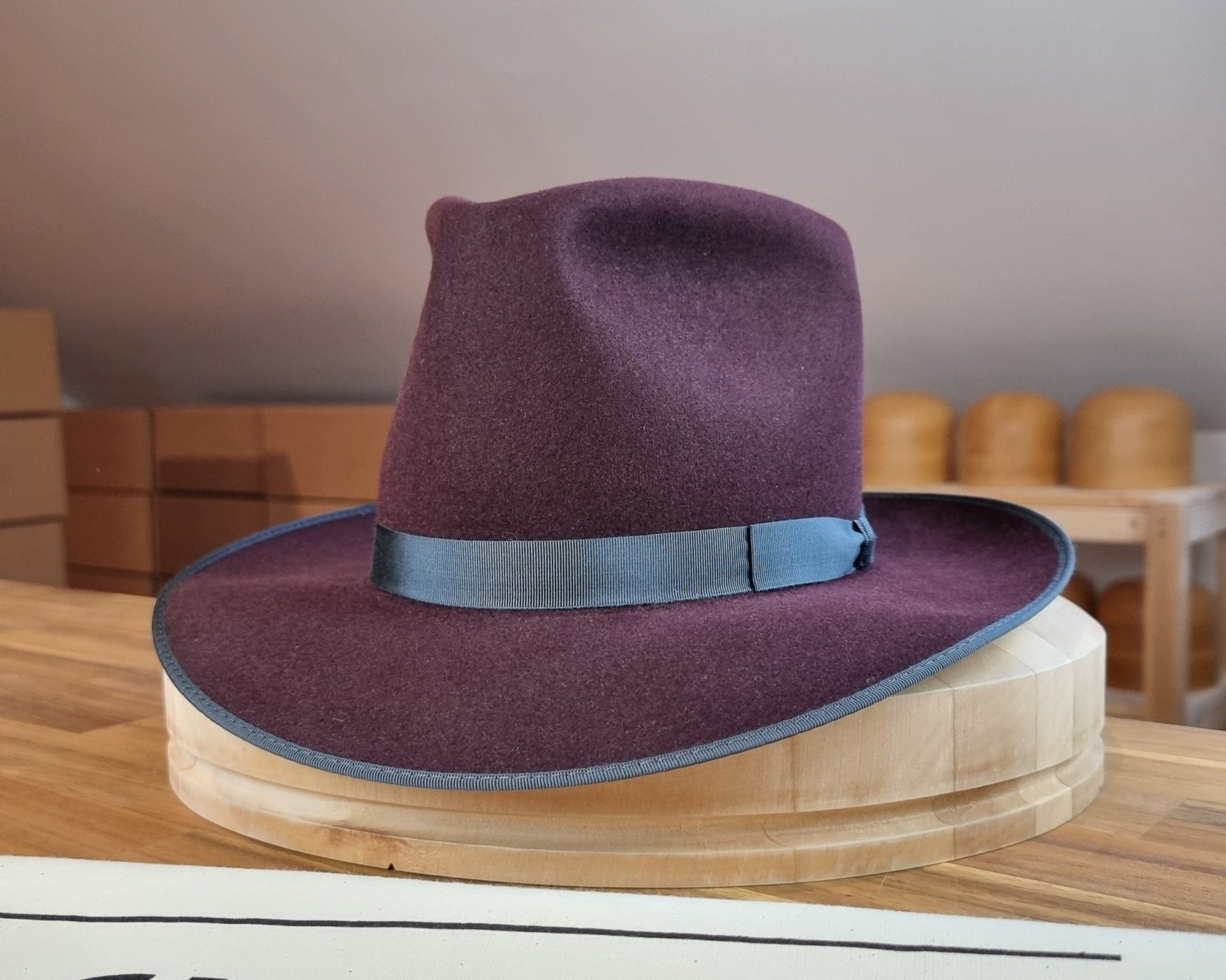 PLAYBOY FEDORA | RABBIT &amp; HARE DELUXE BLEND | MULTIPLE SIZES AVAILABLE - Hufvud