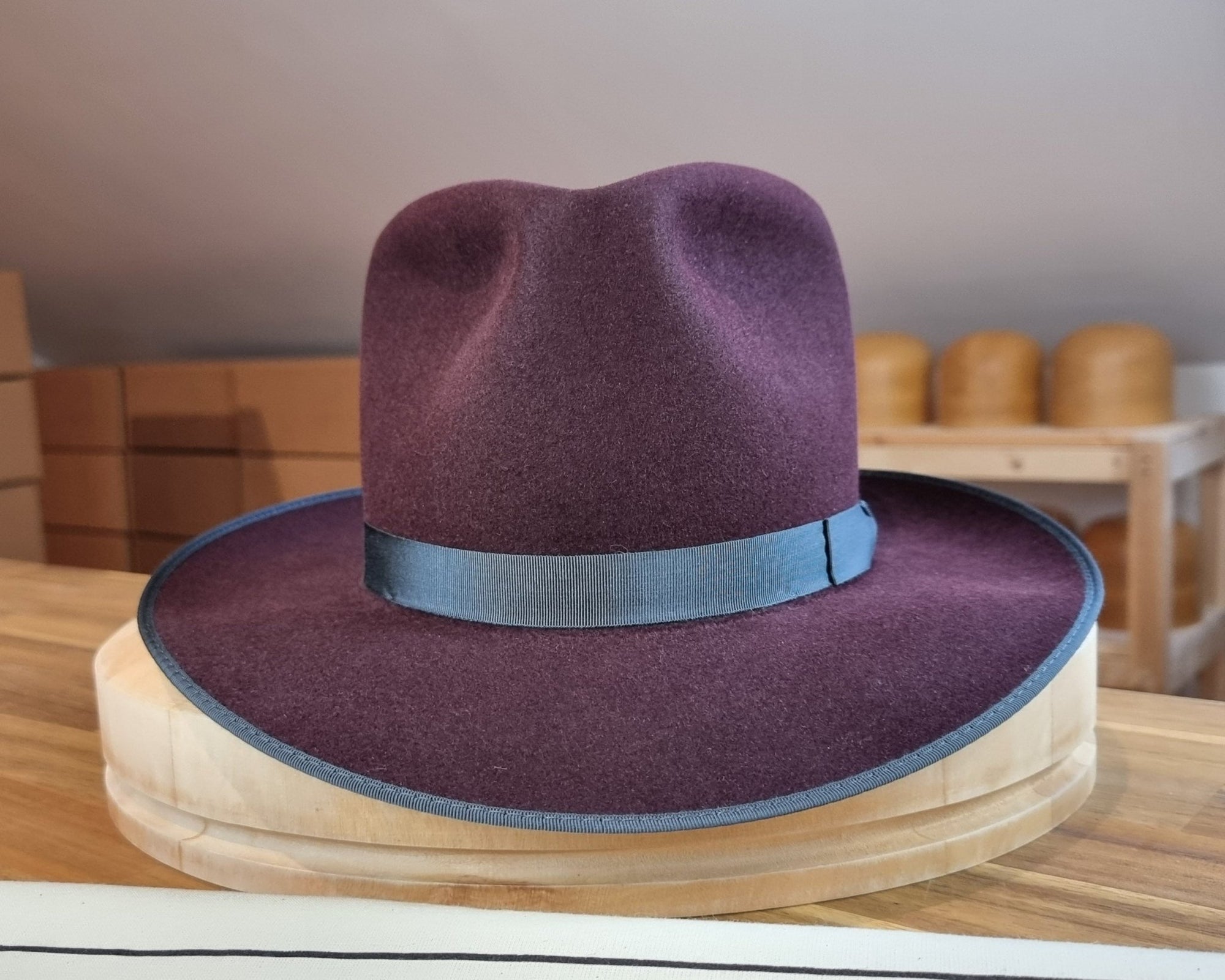 PLAYBOY FEDORA | RABBIT &amp; HARE DELUXE BLEND | MULTIPLE SIZES AVAILABLE - Hufvud