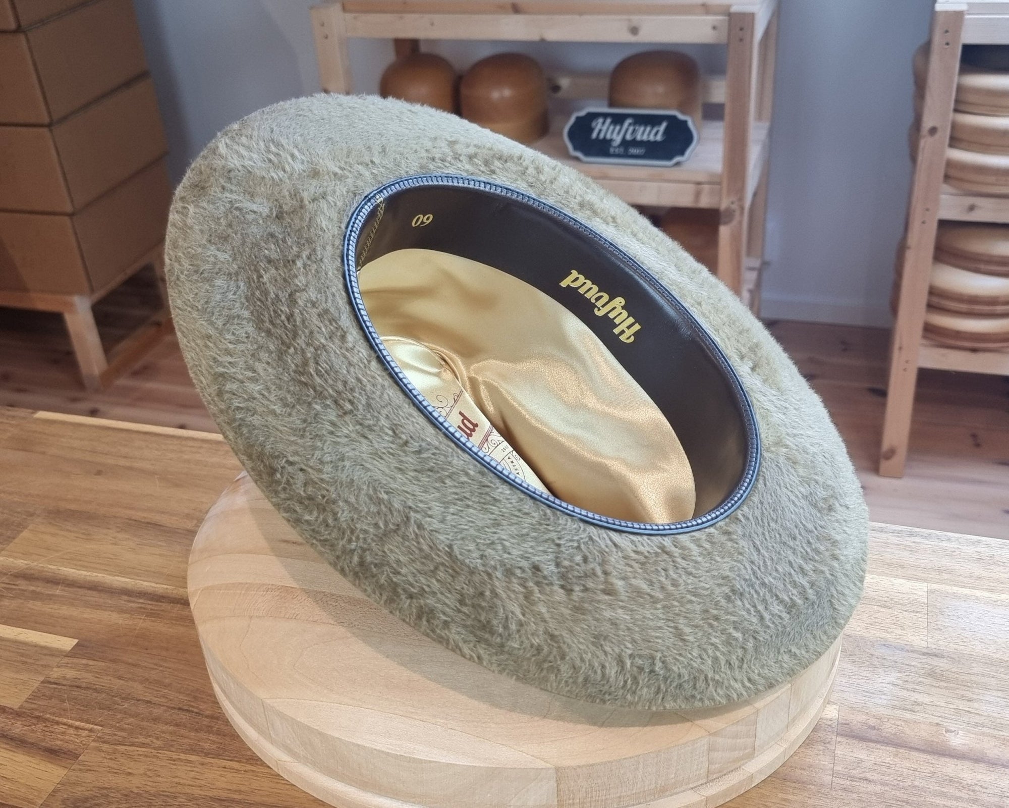 RAGNAR FEDORA | 100% HARE | FAWN COLOR | VELOUR FINISH | SIZE 60, US 7 1/2 - Hufvud