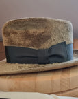 RAGNAR FEDORA | 100% HARE | FAWN COLOR | VELOUR FINISH | SIZE 60, US 7 1/2 - Hufvud