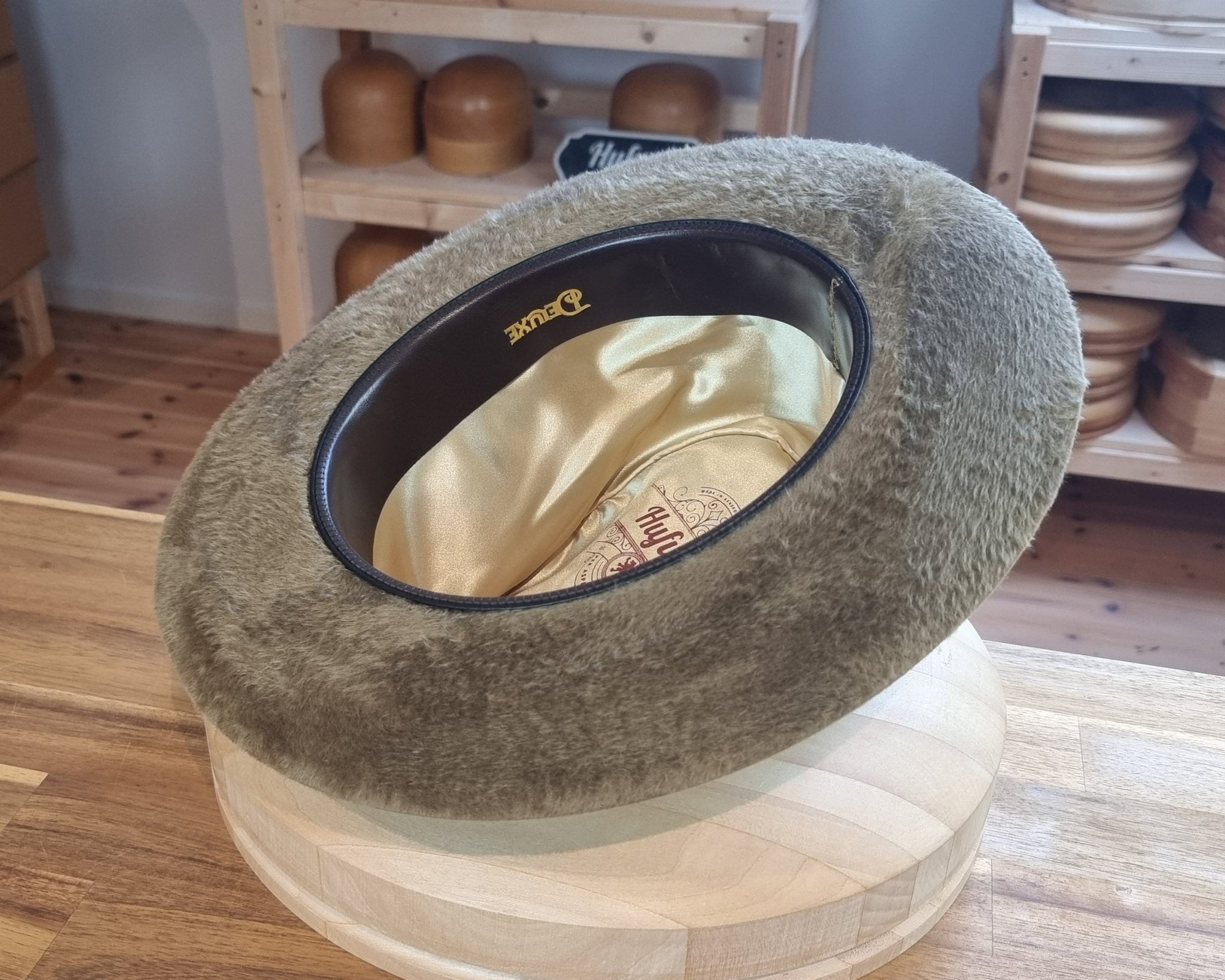 RAGNAR FEDORA | 100% HARE | FAWN COLOR | VELOUR FINISH | SIZE 60, US 7 1/2 - Hufvud