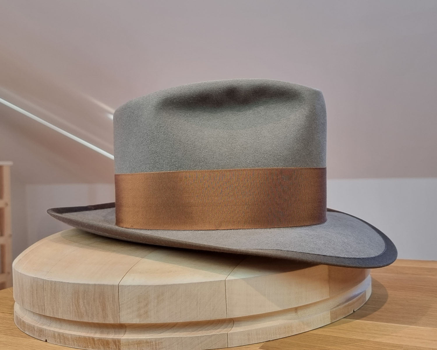 RAGNAR FEDORA | 50X BEAVER BLEND | STONE COLOR |  SIZE 60, US 7 1/2