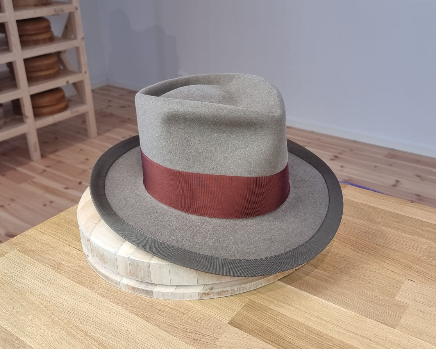 RAGNAR FEDORA | 50X BEAVER BLEND | WHISKEY COLOR |  SIZE 58, US 7 1/4