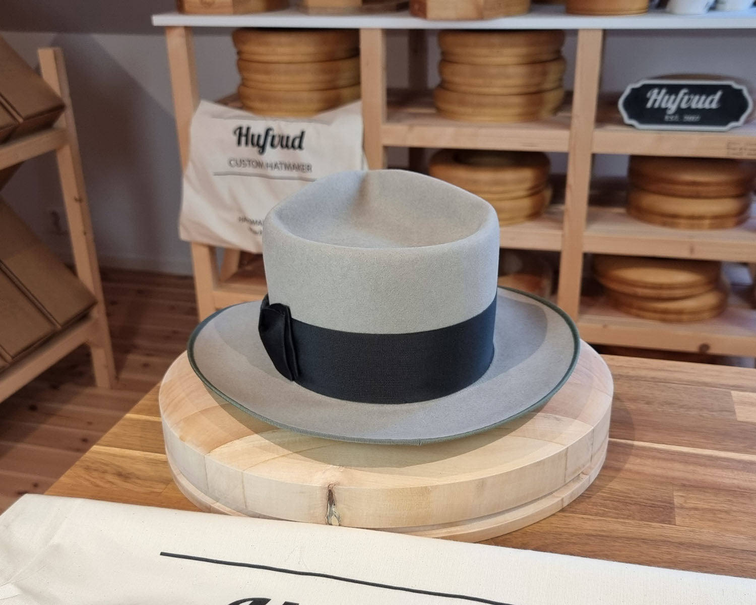 RAGNAR FEDORA | BEAVER FIFTY | DOVE GRAY COLOR | SIZE 58, US 7 1/4 - Hufvud