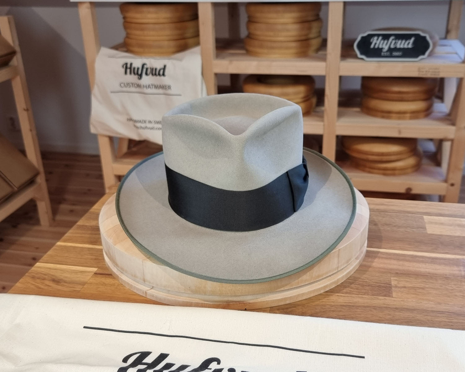 RAGNAR FEDORA | BEAVER FIFTY | DOVE GRAY COLOR | SIZE 58, US 7 1/4 - Hufvud